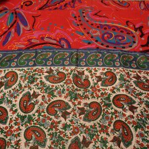 RETRO RETRO 2 PRETTY PATTERNS SCARFS TOGETHER IN A LOT